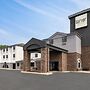Garner Hotel Topeka West, by IHG