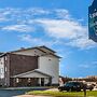 American Inn Suites Detroit Metro Airport