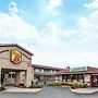 Super 8 by Wyndham Guelph