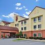 Red Roof Inn Clyde