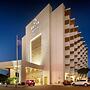 Delta Hotels by Marriott Daytona Beach