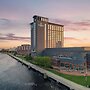 Renaissance Portsmouth-Norfolk Waterfront Hotel
