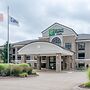 Holiday Inn Express & Suites Wadsworth, an IHG Hotel