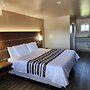 Knights Inn Lindsay