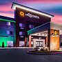 La Quinta Inn & Suites by Wyndham Elkhart