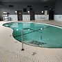 Bison Inn & Suites on University