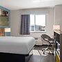 Days Inn by Wyndham Neenah