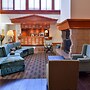 Hampton Inn & Suites By Hilton Calgary- University Northwest