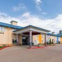 Quality Inn & Suites Wichita Falls I-44