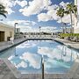 Homewood Suites by Hilton Miami-Airport/Blue Lagoon