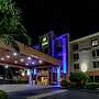 Holiday Inn Express Hotels & Suites Cocoa Beach, an IHG Hotel