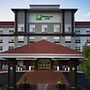 Holiday Inn Hotel & Suites Madison West, an IHG Hotel