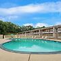Quality Inn Americus
