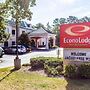 Econo Lodge Inn & Suites