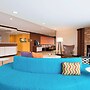 Fairfield Inn and Suites By Marriott St Charles