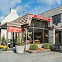 Econo Lodge By The Falls