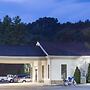 Super 8 by Wyndham Daleville/Roanoke