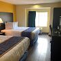 Days Inn & Suites by Wyndham Tampa/Raymond James Stadium