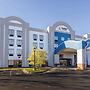 Comfort Suites