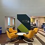 Quality Suites NE Indianapolis Fishers