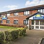 Days Inn by Wyndham Michaelwood M5