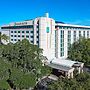 Embassy Suites by Hilton Tampa USF Near Busch Gardens