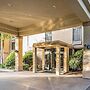 Comfort Inn University