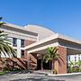 Days Inn & Suites by Wyndham Fort Myers Near JetBlue Park