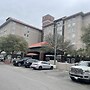 La Quinta Inn & Suites by Wyndham San Antonio Airport