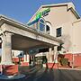 Holiday Inn Express Hotel & Suites Laurinburg, an IHG Hotel