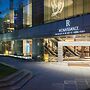Renaissance Hong Kong Harbour View Hotel