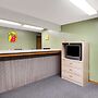 Super 8 by Wyndham Estherville