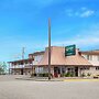 Quality Inn Port Angeles - near Olympic National Park