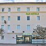 B&B HOTEL Les Sables-d'Olonne Centre Gare