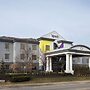 Spark by Hilton Guelph