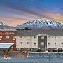 La Quinta Inn & Suites by Wyndham North Orem