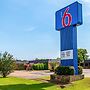 Motel 6 Natchitoches, LA