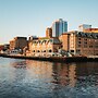 Halifax Marriott Harbourfront Hotel