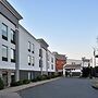 Holiday Inn Express Lewisburg/New Columbia, an IHG Hotel