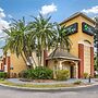 Extended Stay America Select Suites Tampa North Airport