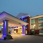 Holiday Inn Express Hotel & Suites Grand Rapids-North by IHG