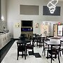 Super 8 by Wyndham Shakopee
