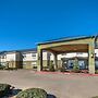 Best Western Club House Inn & Suites
