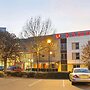 Ramada by Wyndham London North M1