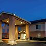 Super 8 by Wyndham Frankfort IN