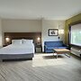 Holiday Inn Express Hotel & Suites Marina - State Beach Area, an IHG H
