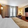 Comfort Suites Visalia Convention Center