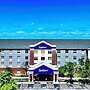 Radisson Hotel Fairview Heights - St. Louis