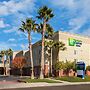 Holiday Inn Express Hotel & Suites Vacaville, an IHG Hotel