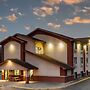 Super 8 by Wyndham Waynesburg